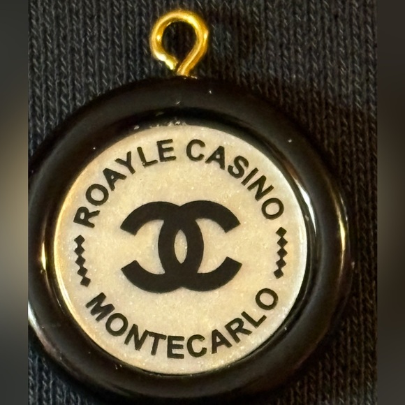 CHANEL Casino Roayle Black and White Casino Chip Keychain pendant - Picture 4 of 4